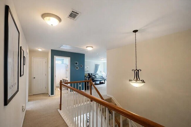 Building Photo - 116 Kelsey Glen Ln