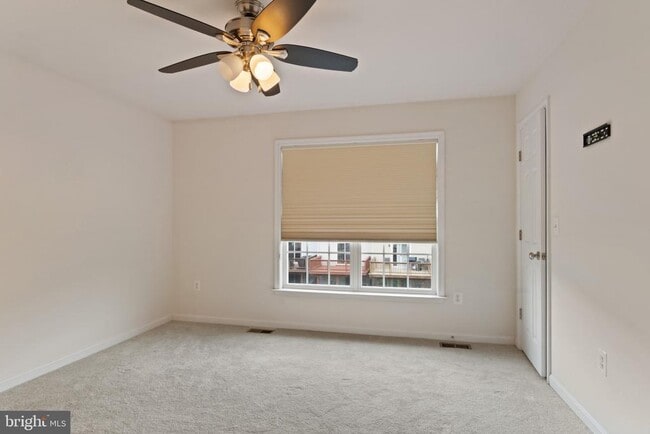 Building Photo - 15728 John Diskin Cir