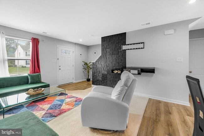 Building Photo - 370 Sedimentary Rock Rd
