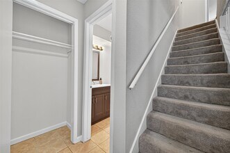Building Photo - 4064 Belle Park Dr