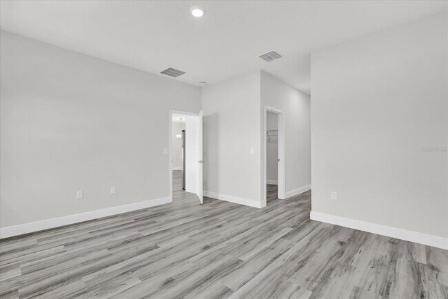 Building Photo - 15684 SW 37th Cir