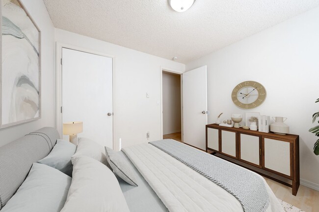 Building Photo - Tacoma Rambler