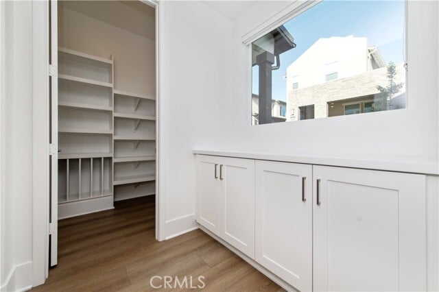 Building Photo - 246 Sora
