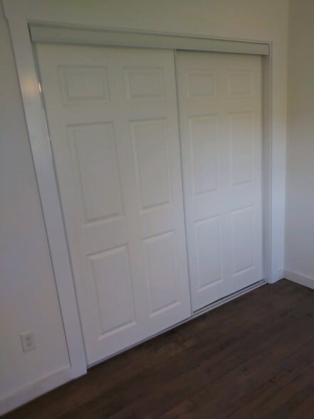 Building Photo - 6205 Darby Dr