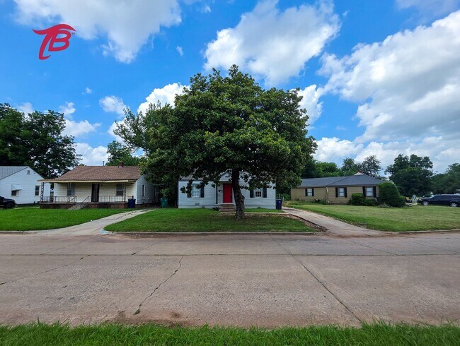 Building Photo - 1153 Windemere Ave
