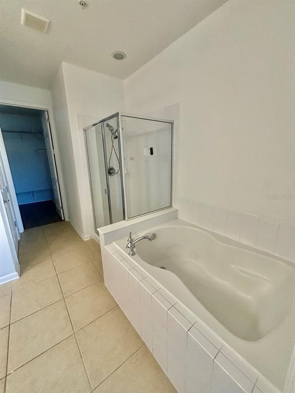 Building Photo - 3356 Robert Trent Jones Dr