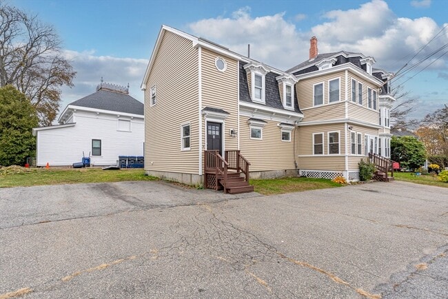 Building Photo - 26 High St