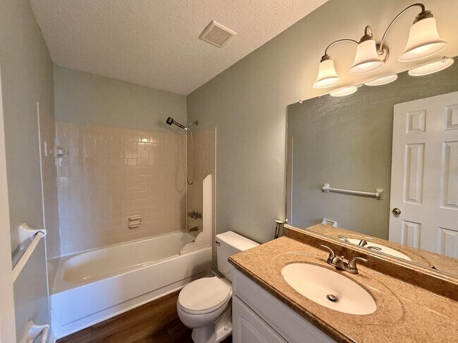 Building Photo - 4213 Minnard Ct