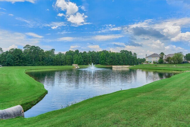 Building Photo - 8007 N Tarrytown Crossing Dr