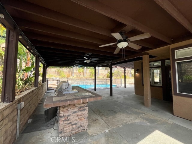 Building Photo - 2300 Meadow View Ln