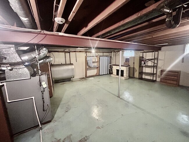 Building Photo - 3742 Dorothy Ln