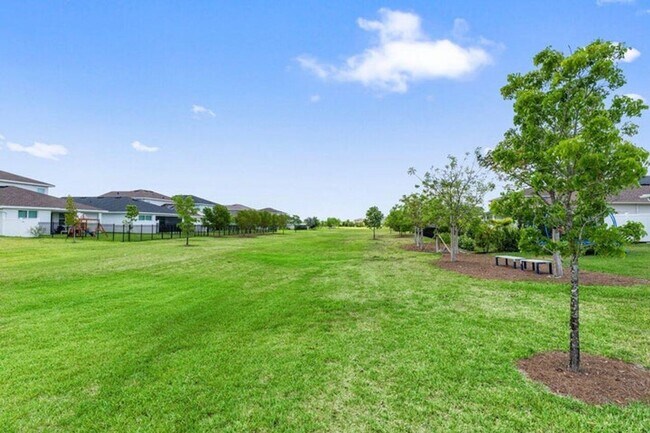 Building Photo - 19659 Rugged Trunk Trl