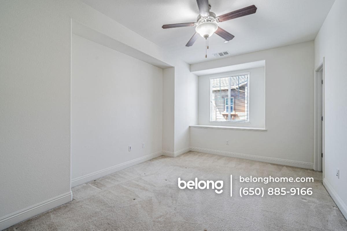 Building Photo - 6704 S Mariposa Ln