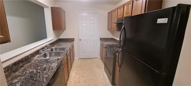Building Photo - 7104 Fairington Ridge Cir