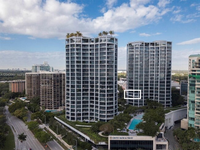 Building Photo - 2821 S Bayshore Dr