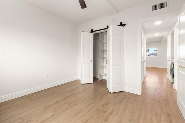 Building Photo - 3675 Gulf Blvd