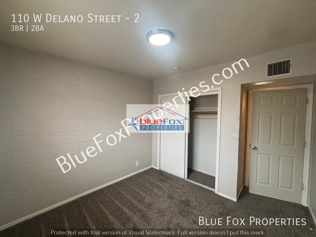 Building Photo - 110 W Delano St