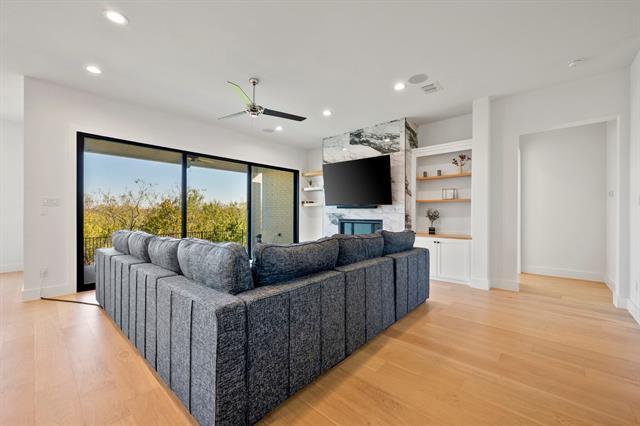 Building Photo - 5213 Havana Dr