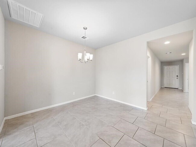 Building Photo - 29802 Breakwater Dr