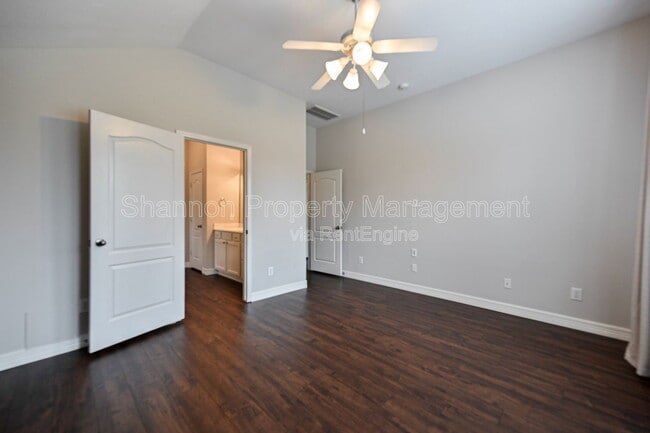 Building Photo - 10947 Redstone Ct