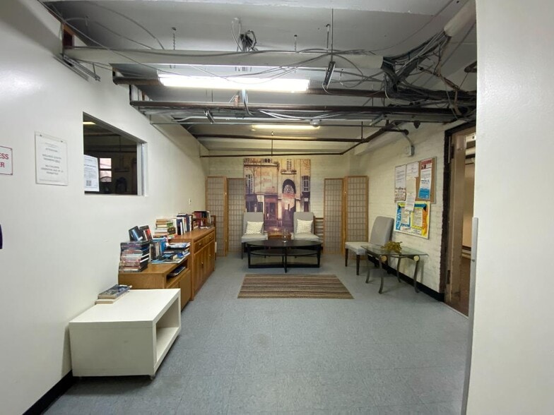 Building Photo - 2600 John F Kennedy Blvd