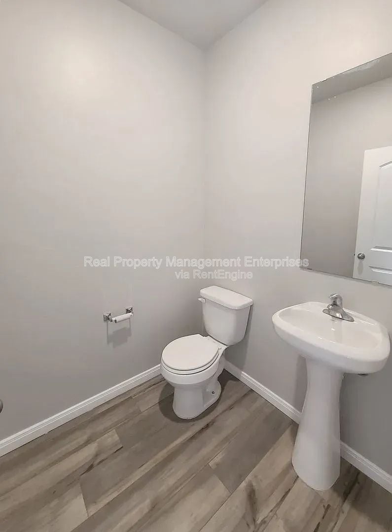 Building Photo - 1708 Crimson Lake Blvd