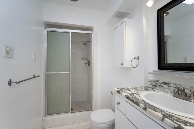 Building Photo - 6311 Riverview Way
