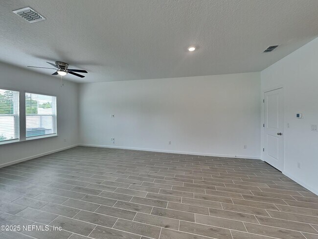 Building Photo - 2137 Windward Cay Ln