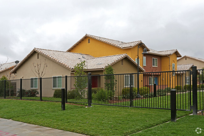 Building Photo - Parksdale Village II