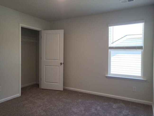 Building Photo - Watergrass in Richmond Hill