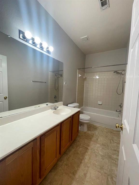 Building Photo - 6046 Ronchamps Dr