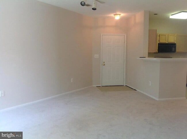 Building Photo - 14321 Climbing Rose Way