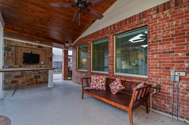 Building Photo - 22503 Rippling Shore Ct