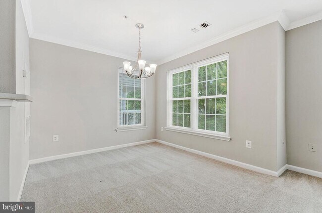 Building Photo - 12877 Fair Briar Ln