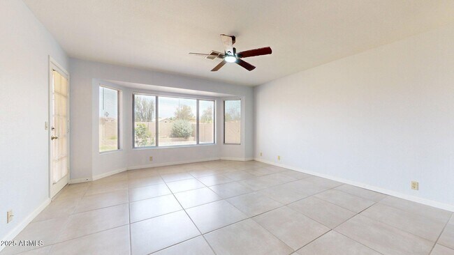 Building Photo - 9814 W Menadota Dr