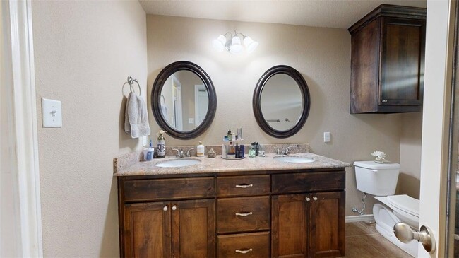 Building Photo - 3622 Haverford Rd