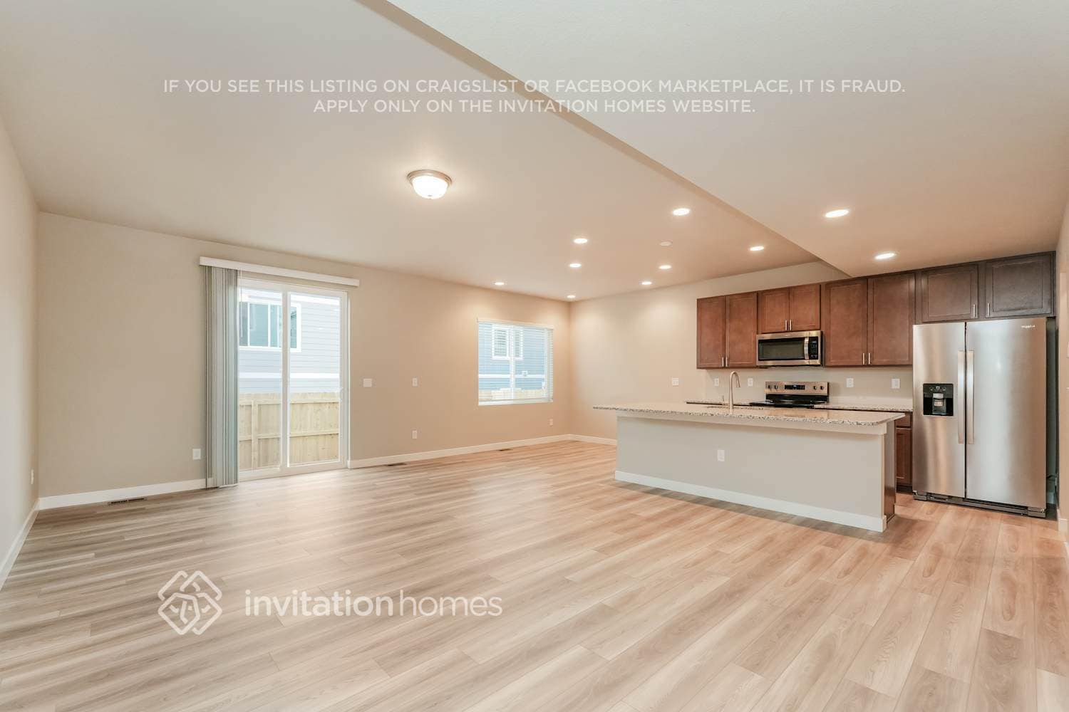 Building Photo - 13533 Arriba Dr