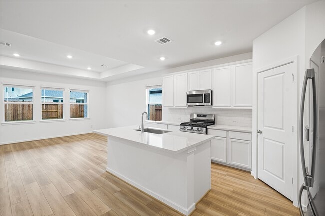 Building Photo - 9715 Ivy Manor Ct