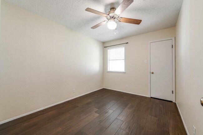 Building Photo - 13204 Rampart St