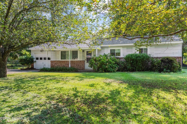 Primary Photo - 102 Ivey Ct