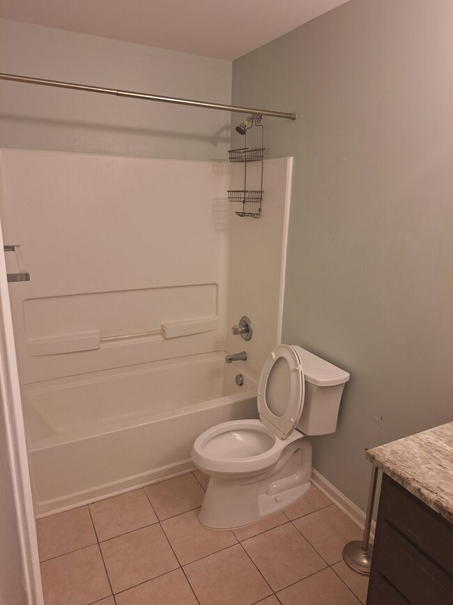Building Photo - Wonderfully Remodeled Three Bedroom Home i...