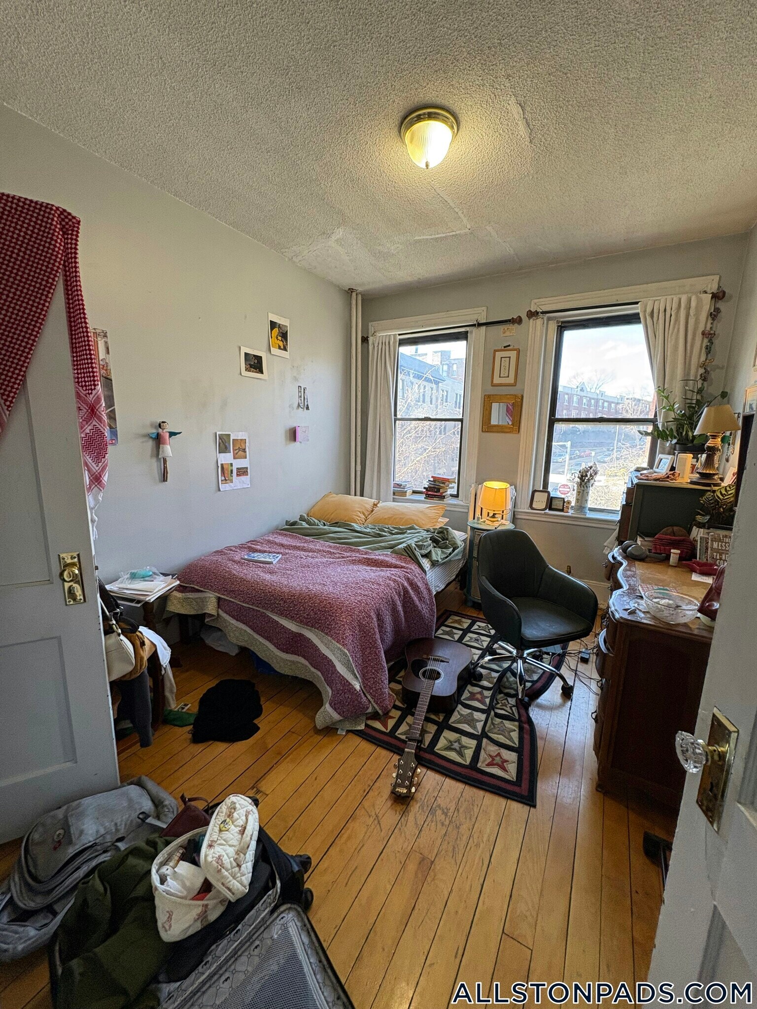 Building Photo - 18 Glenville Ave