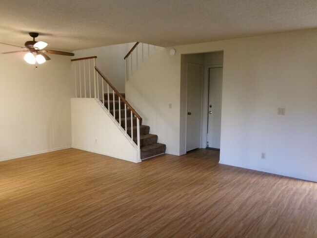 Building Photo - 4943 Embassy Way
