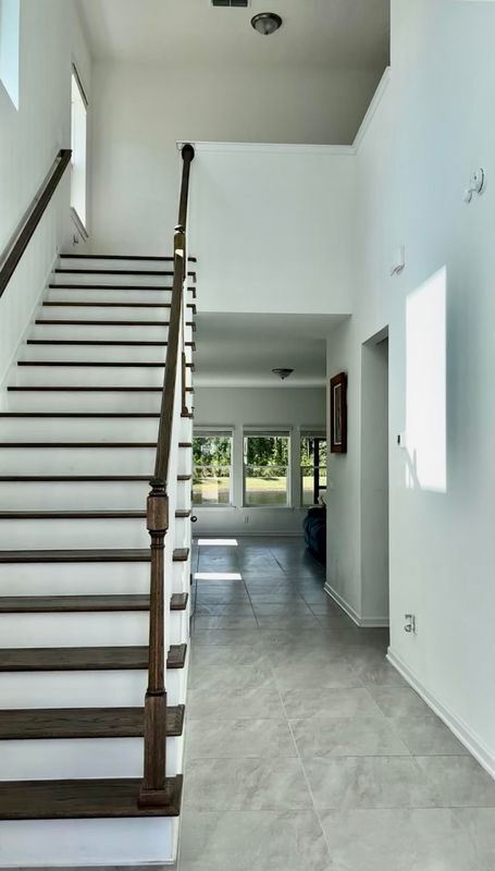 Building Photo - 254 Starnberg Ct