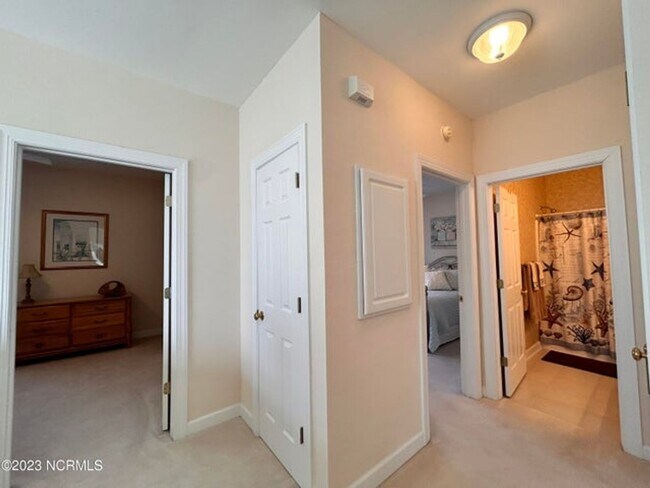 Building Photo - Beautiful Sea Trail Plantation townhome