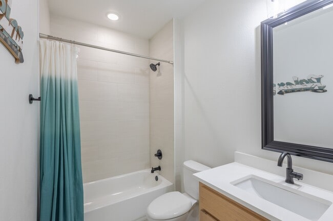 Building Photo - 4324 Cedar Creek Rd