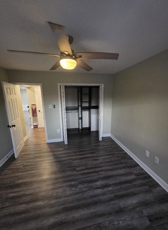 Building Photo - 9250 Edwards Way