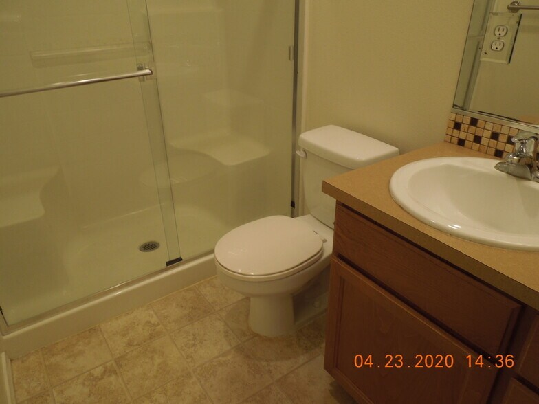 Building Photo - 16111 124th Avenue Ct E