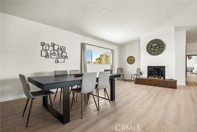 Building Photo - 9150 10th Ave