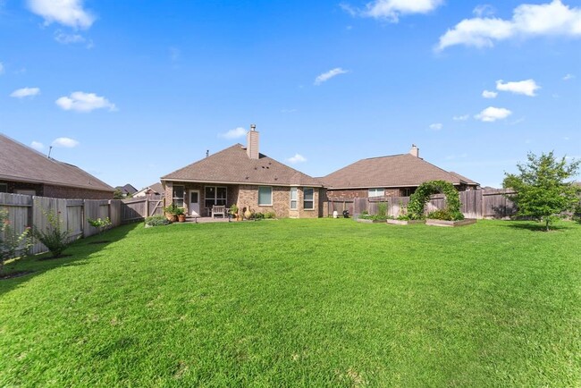 Building Photo - 19063 Minero Ln